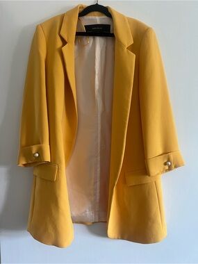 Zara Mustard Yellow Tailored Blazer with Pearl Cuff Buttons